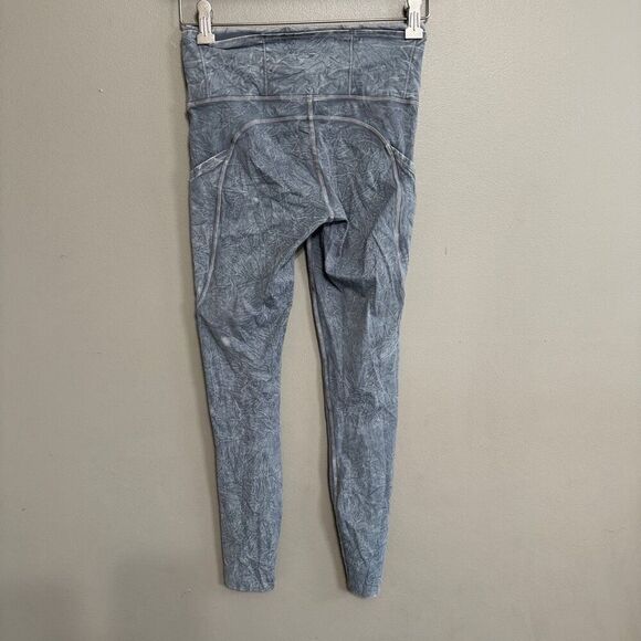 Lululemon High Rise Tight 25" *Ice Dye in Ice Wash Asphalt Grey - Picture 3 of 9